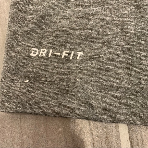 Nike Dri-Fit Toddler Matching Set gray size 4T - Picture 7 of 10